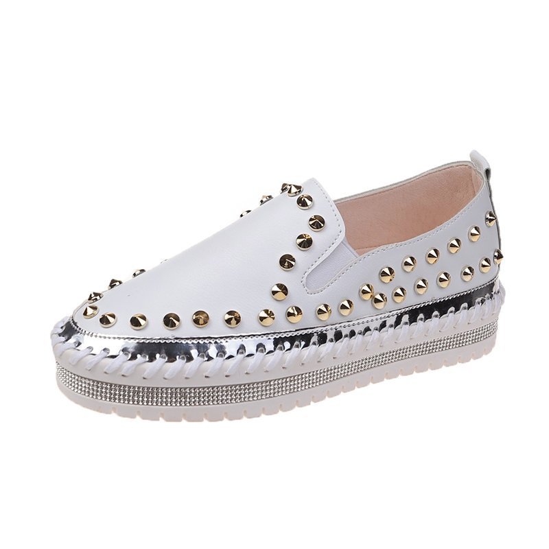 Women's Rivet-Accent Canvas Flat Sneakers